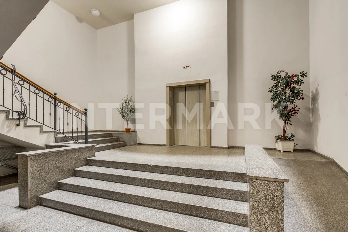 Снять в аренду Квартира, 4 комнаты  Тверская улица, 28, стр. 1, Фото 1