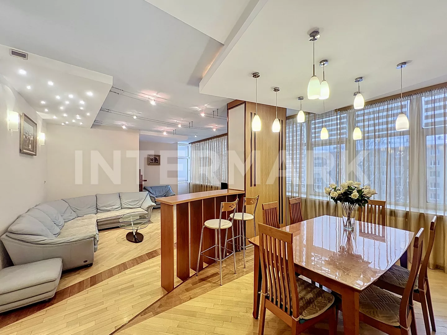 Снять в аренду Квартира, 3 комнаты ЖК Соколиное Гнездо Ленинградский проспект, 76, корп. 2, Фото 1