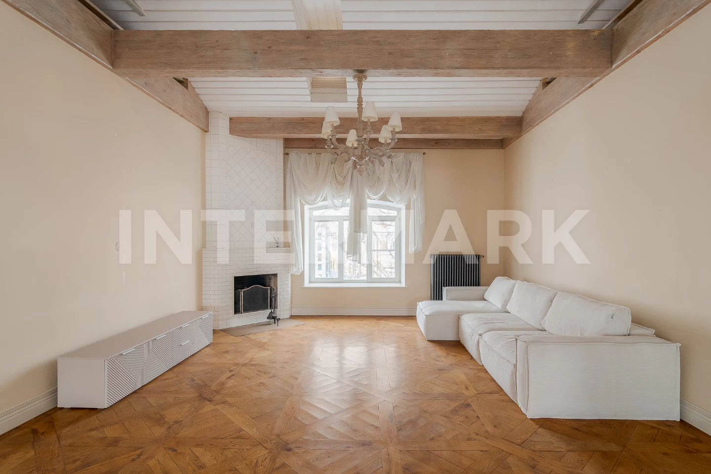 Снять в аренду Квартира, 4 комнаты  Средний Кисловский переулок, 5/6, стр. 3, Фото 1