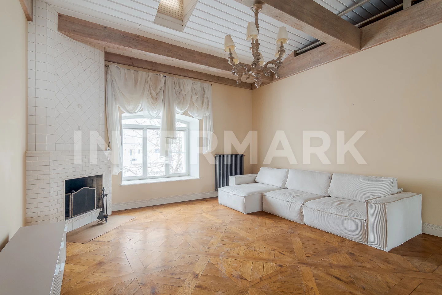 Снять в аренду Квартира, 4 комнаты  Средний Кисловский переулок, 5/6, стр. 3, Фото 1