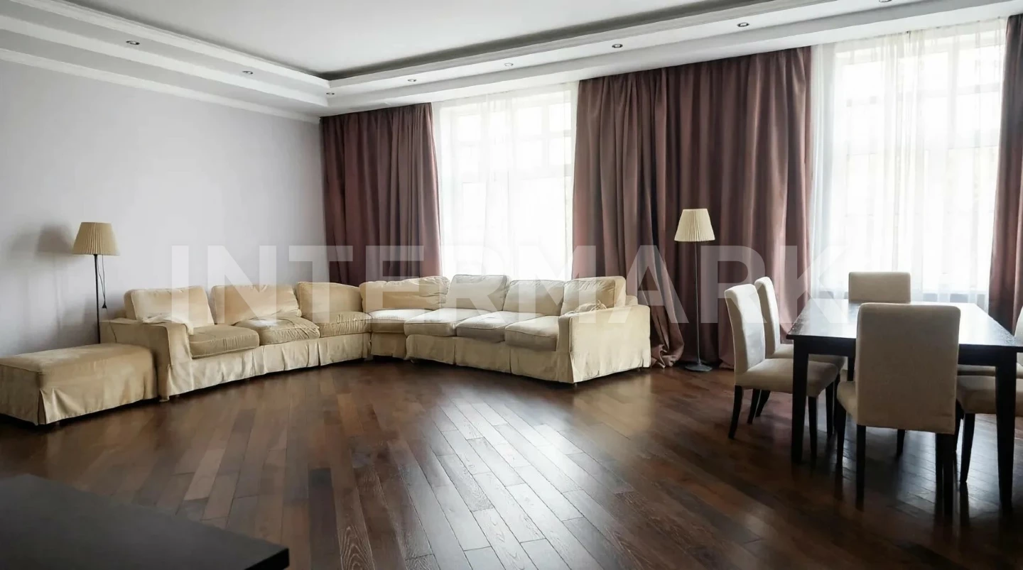 Rent Apartment, 4 rooms Residential complex Dom on Smolenskaya Embankment Maly Novopeskovsky Lane, 8, Photo 1