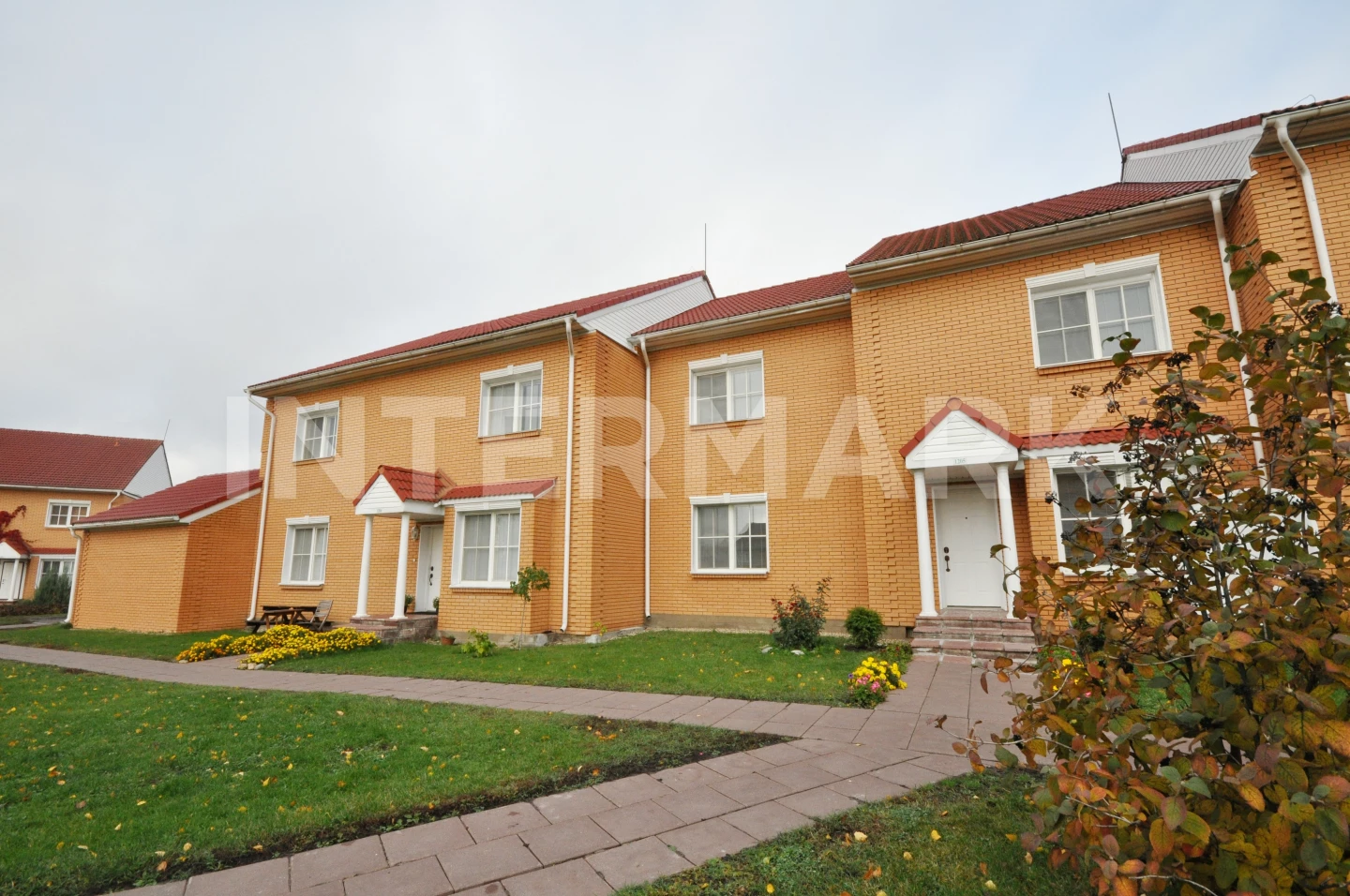 Rent Townhouse, 7 rooms  Rosinka, 1205, Photo 1