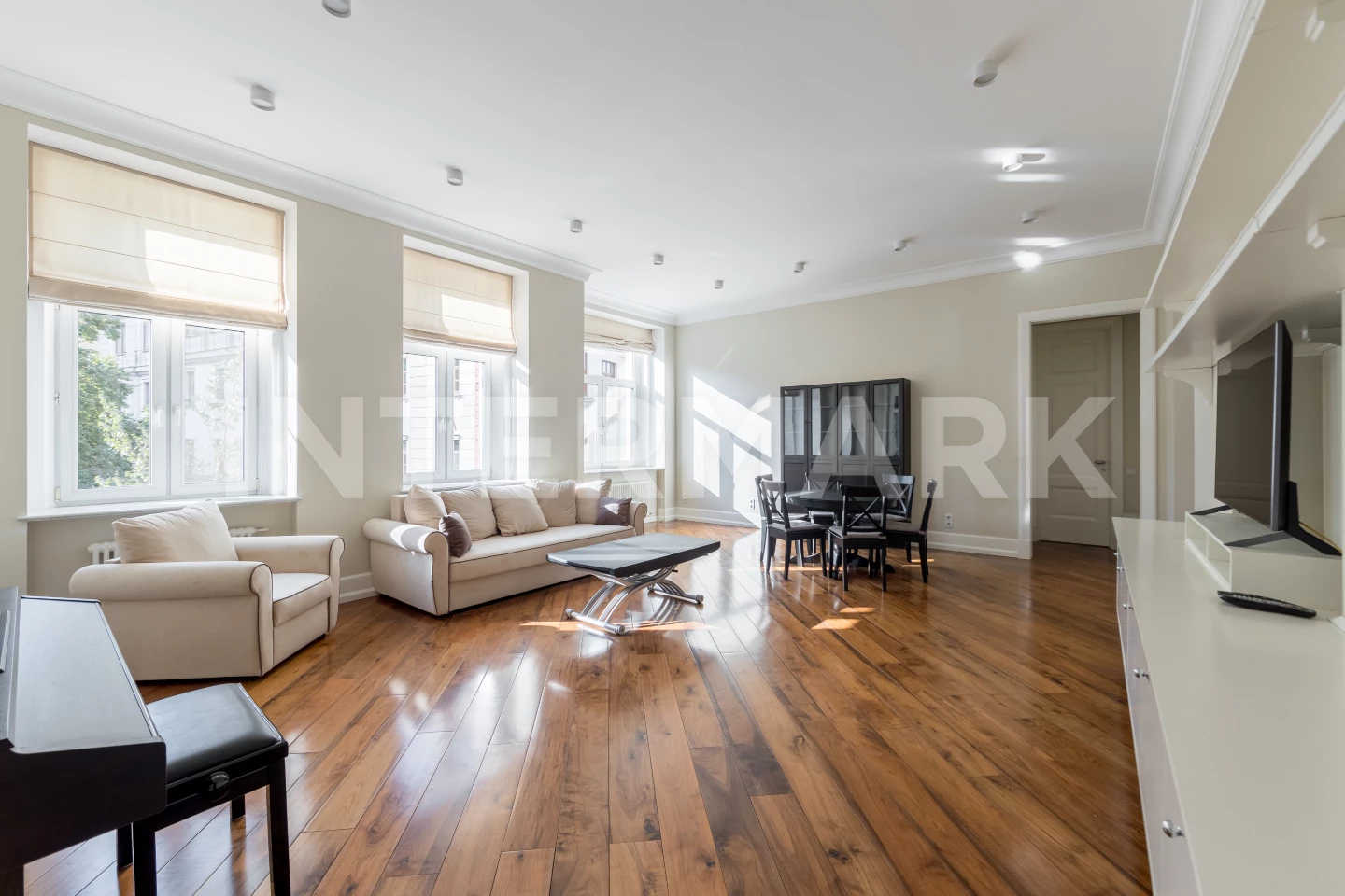 Rent Apartment, 4 rooms  Sivtsev Vrazhek Lane, 12, Photo 1