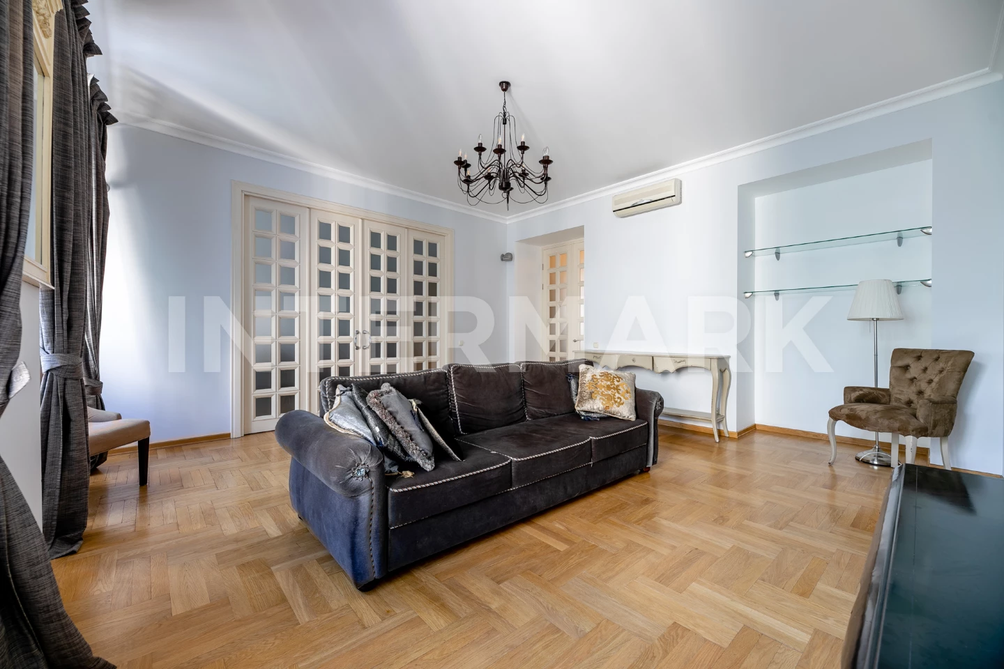 Снять в аренду Квартира, 3 комнаты  Спиридоньевский переулок, 10A, Фото 1