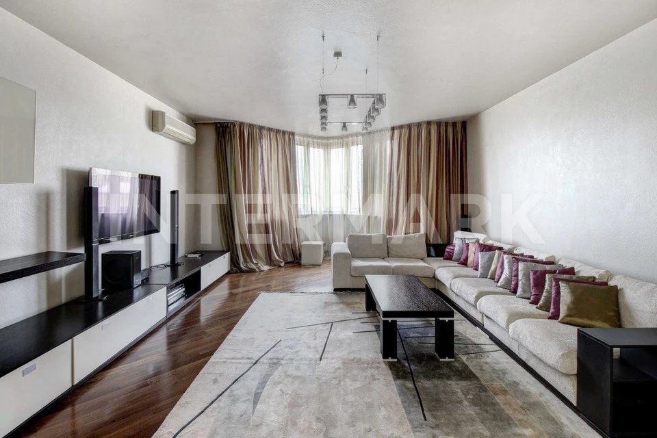 Rent Apartment, 3 rooms Residential complex Na Zoologicheskoy Zoologicheskaya Street, 22, Photo 1