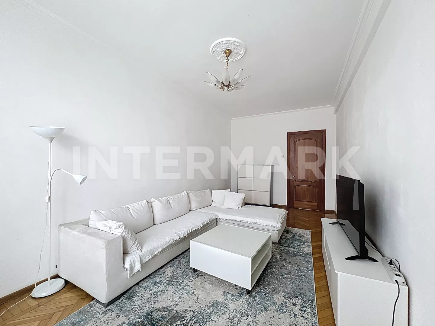 Rent Apartment, 3 rooms  Tverskaya Street, 17, Photo 1