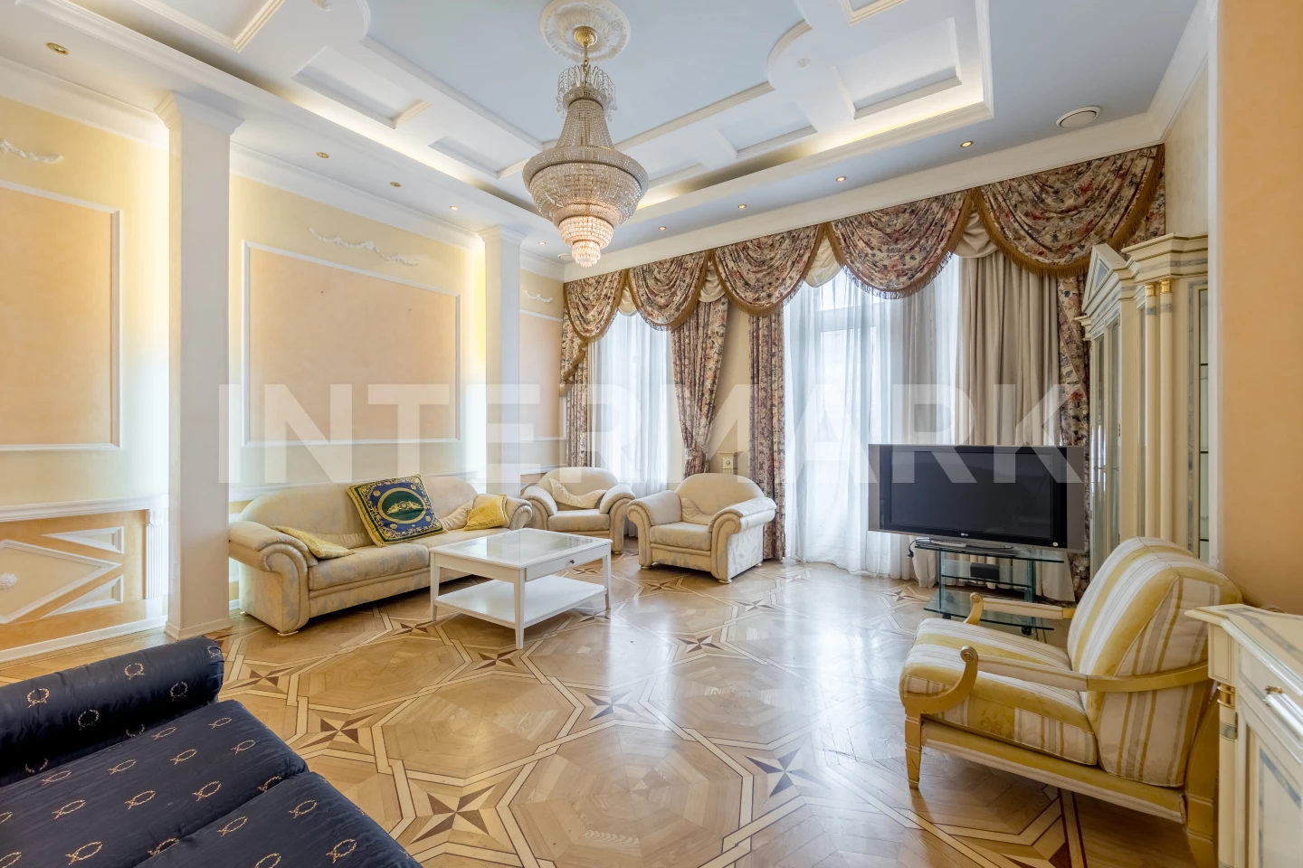 Rent Apartment, 5 rooms  Chaplygina Street, 1A, Photo 1