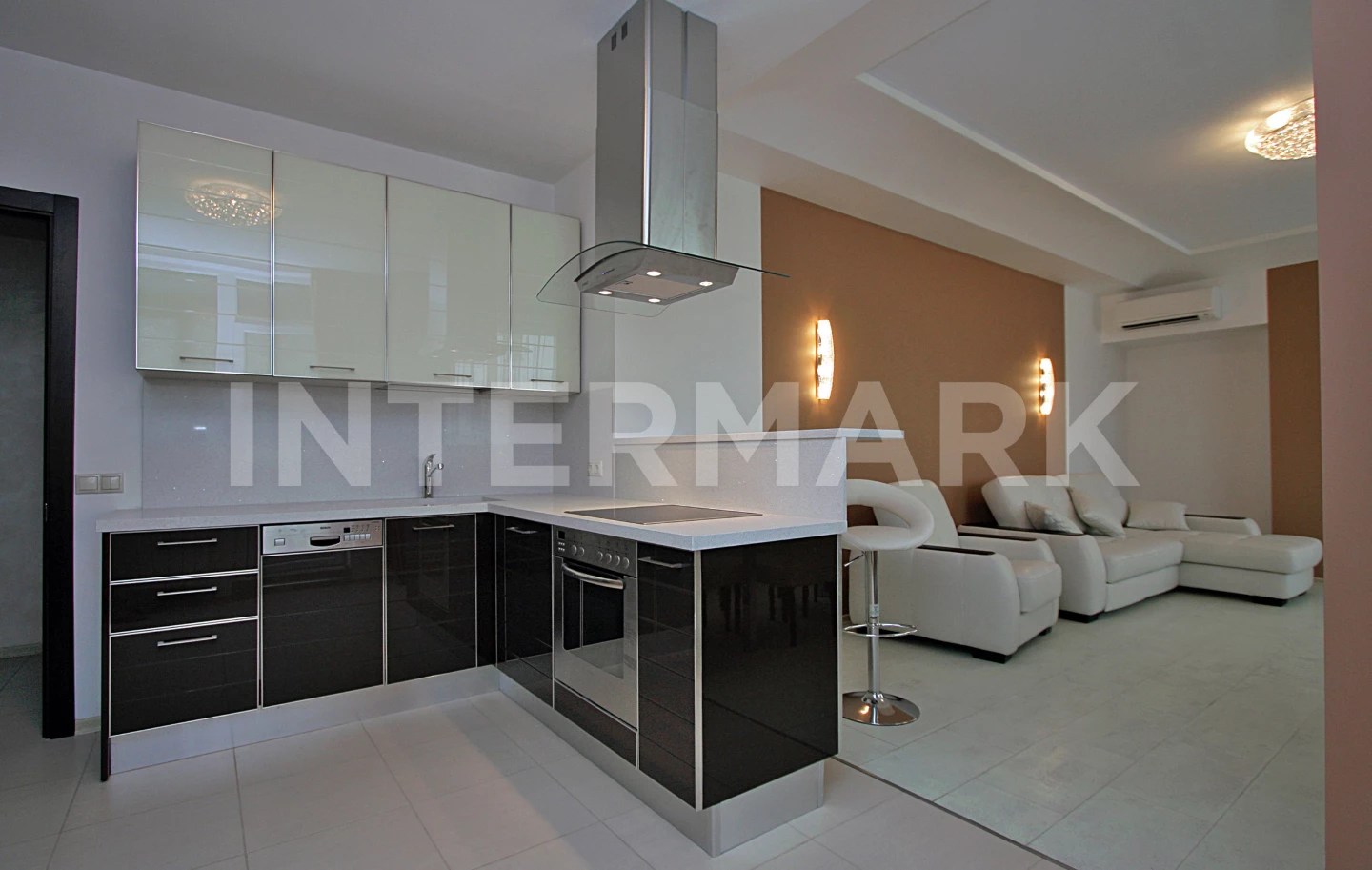 Rent Apartment, 3 rooms Residential complex Sozvezdie Kapital-1 Shabolovka Street, 23, korp. 3, Photo 1