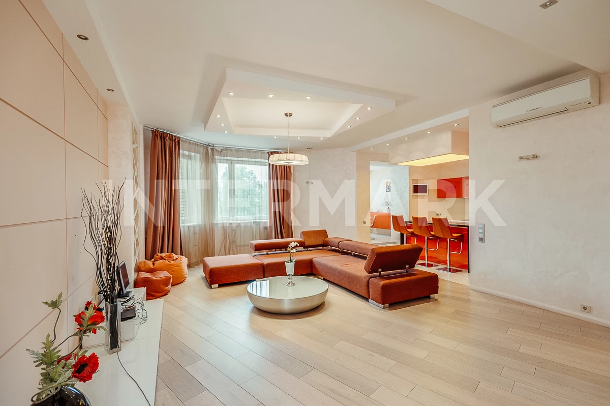 Rent Apartment, 3 rooms  Udaltsova Street, 69, Photo 1
