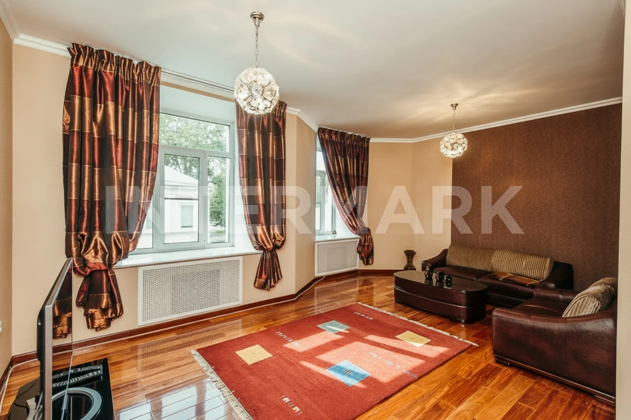Снять в аренду Квартира, 2 комнаты  улица Большая Ордынка, 9/4, стр. 1, Фото 1