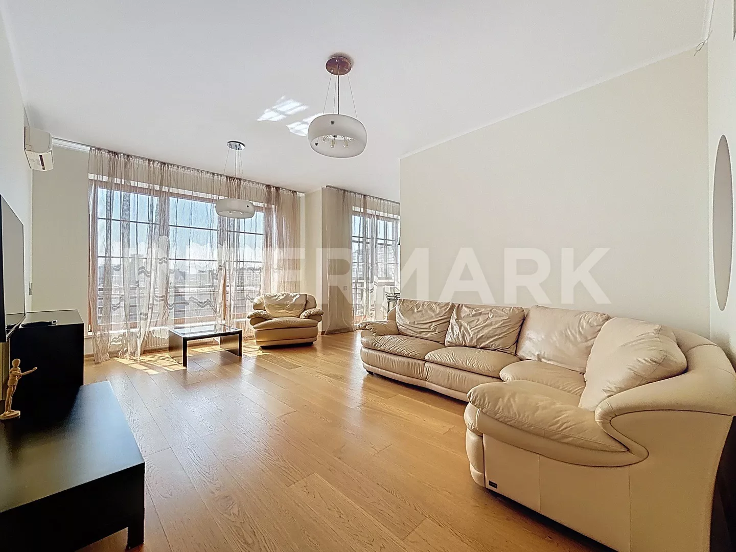 Rent Apartment, 2 rooms  Runovsky Lane, 10, str. 1, Photo 1