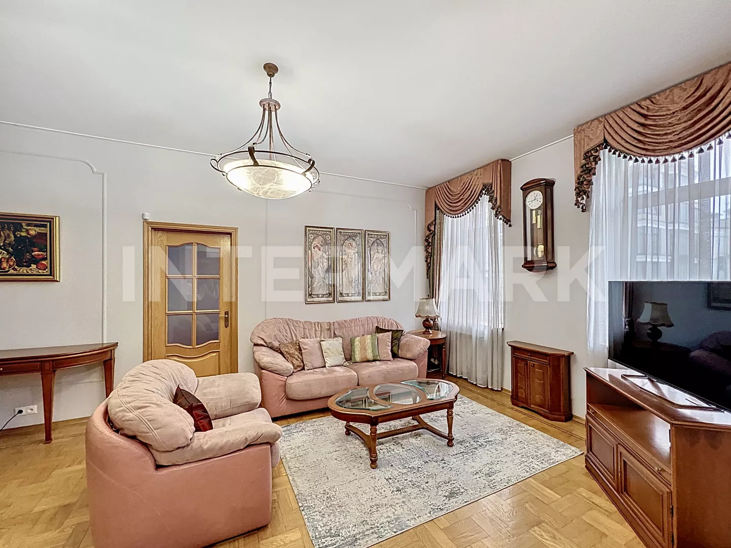 Снять в аренду Квартира, 2 комнаты  улица Пречистенка, 40/2, стр. 4, Фото 1