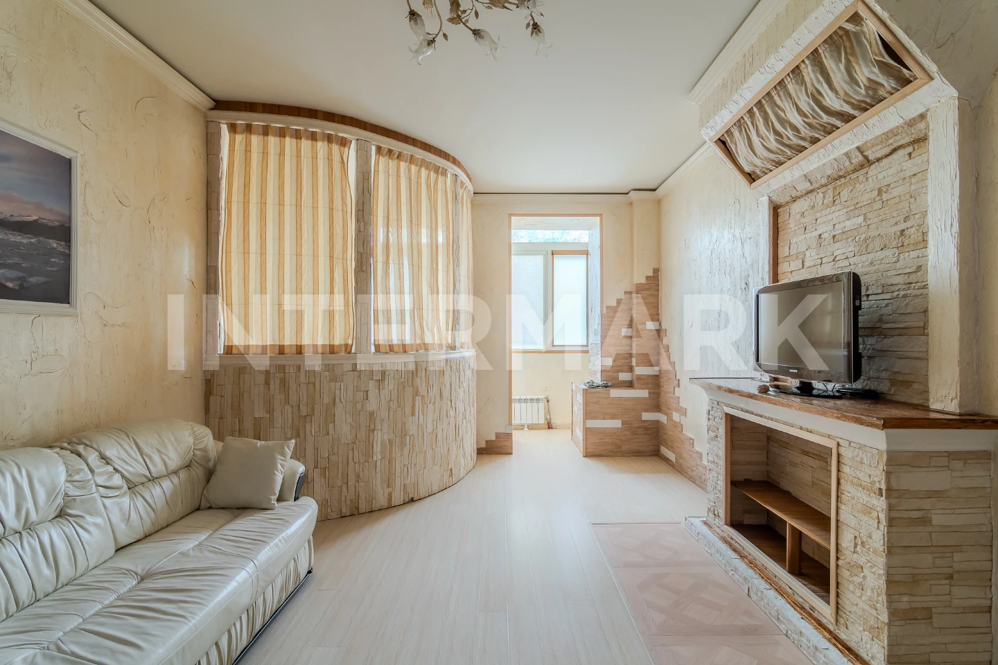 Rent Apartment, 2 rooms  , 14/37, Photo 1