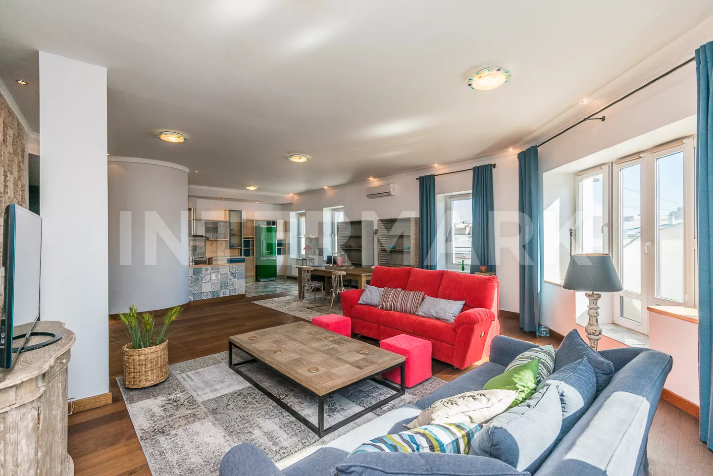 Снять в аренду Квартира, 3 комнаты  Кривоарбатский переулок, 16/22, Фото 1