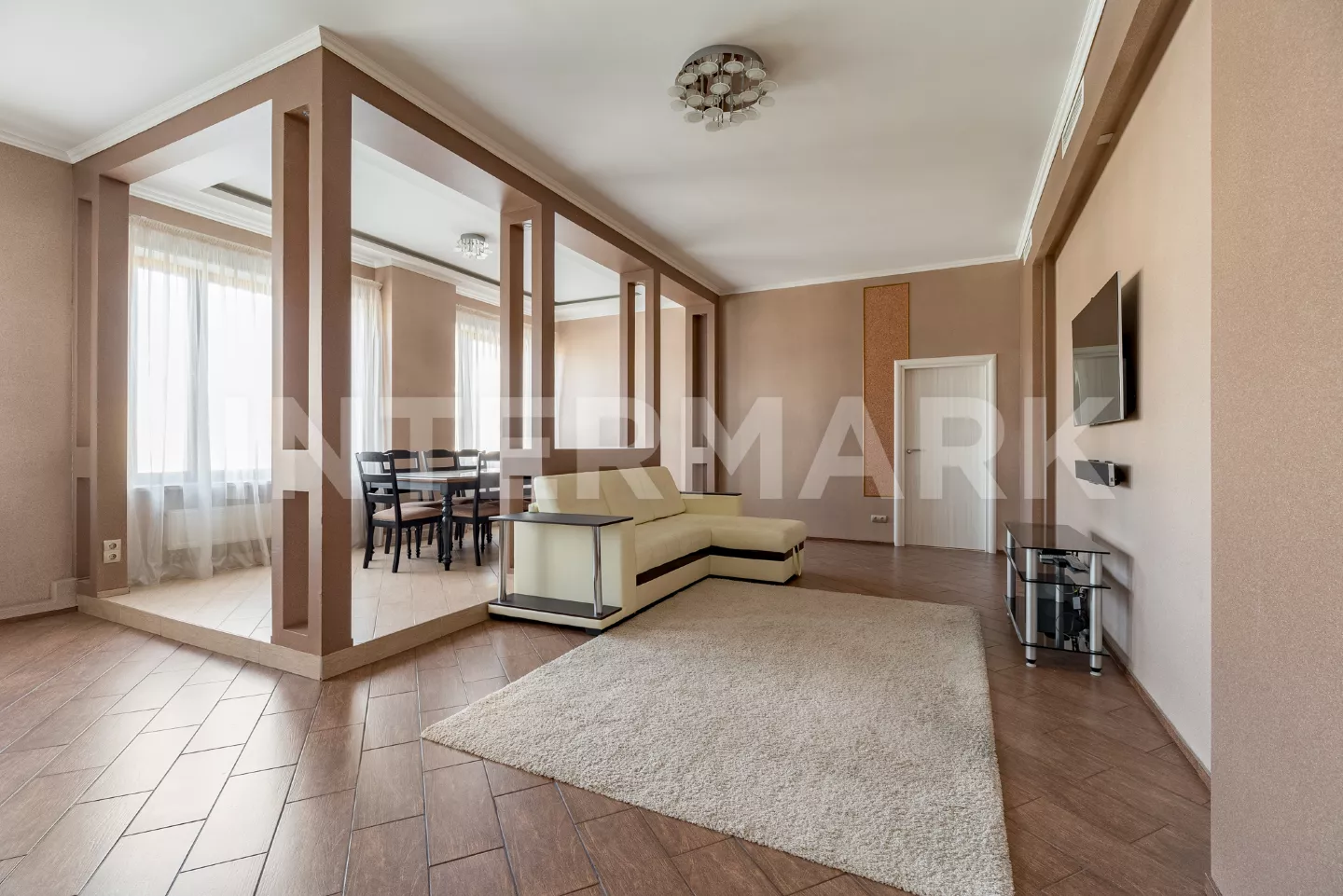 Снять в аренду Квартира, 4 комнаты  улица Новый Арбат, 27, Фото 1