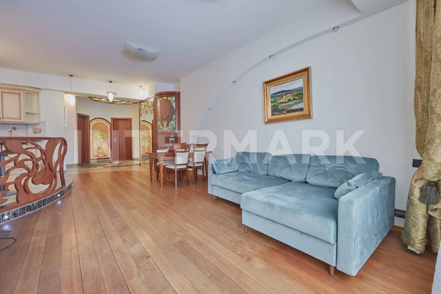 Снять в аренду Квартира, 4 комнаты ЖК Венский Дом 1-й Неопалимовский переулок, 8, Фото 1