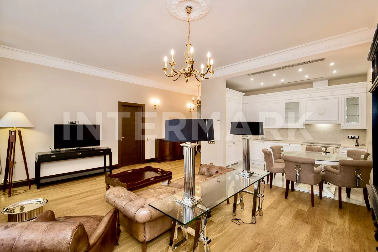 Снять в аренду Квартира, 4 комнаты  1-й переулок Тружеников, 17А, Фото 1