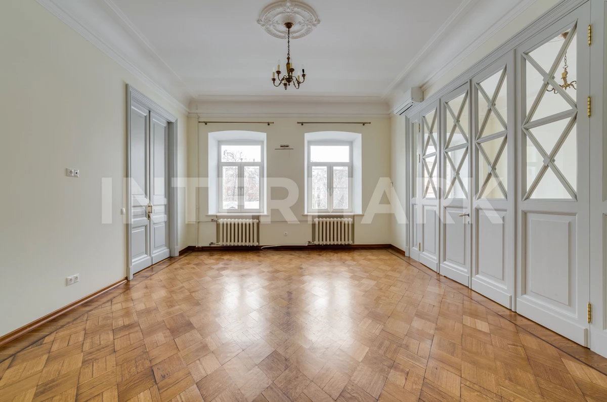 Rent Apartment, 5 rooms  Maly Kharitonyevsky Lane, 7, Photo 1