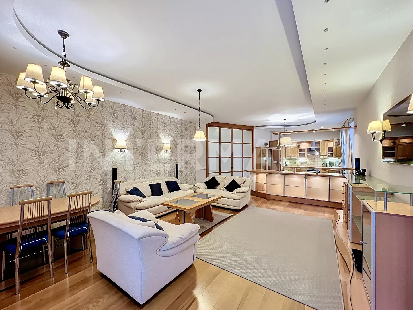 Снять в аренду Квартира, 4 комнаты ЖК Созвездие Даев переулок, 5, Фото 1