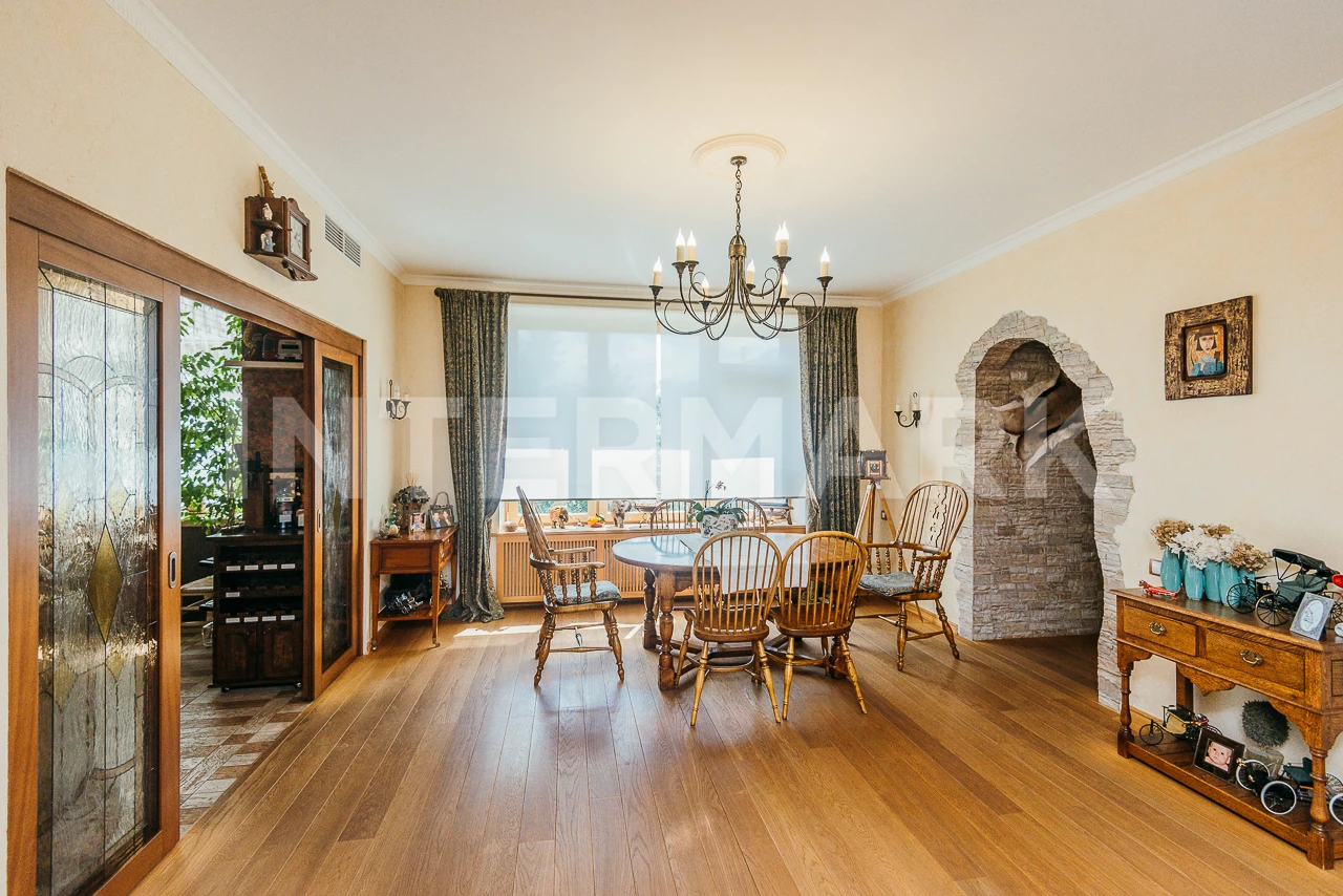 Снять в аренду Квартира, 3 комнаты  Большой Афанасьевский переулок, 39, Фото 1