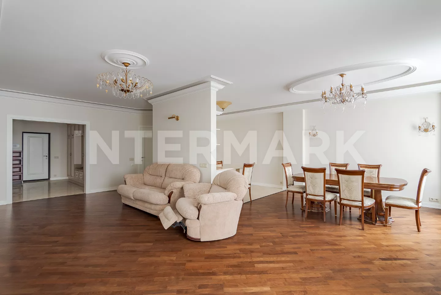 Снять в аренду Квартира, 3 комнаты ЖК Дом на Композиторской Композиторская улица, 17, Фото 1