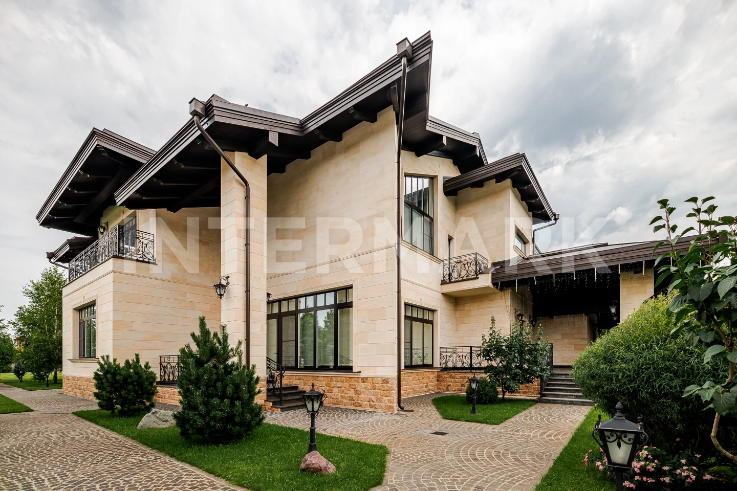Rent House, 8 rooms  Tretya Ohota, Photo 1