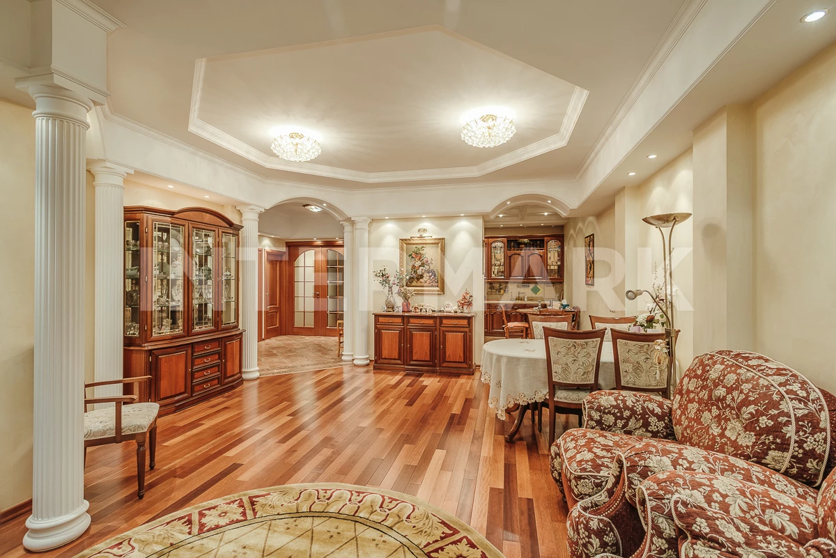 Rent Apartment, 4 rooms Kazarmenny Lane, 3, str. 6, Photo 1
