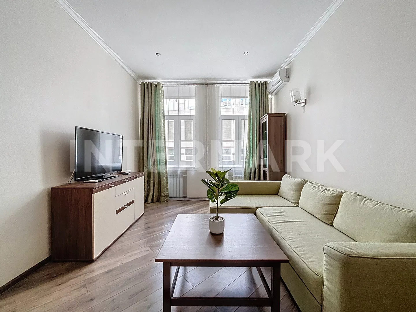 Снять в аренду Квартира, 2 комнаты  Малый Каковинский переулок, 3, Фото 1