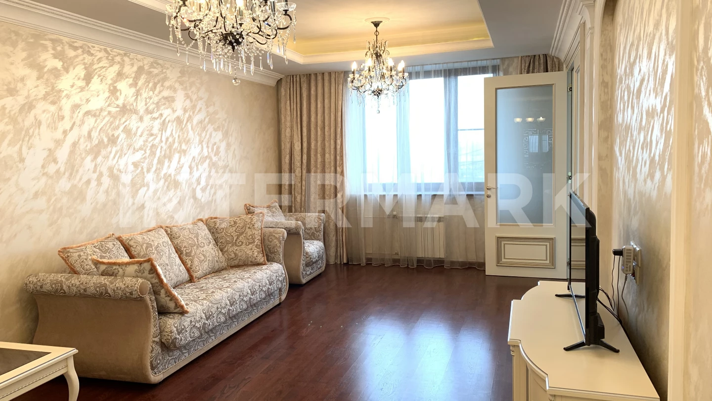 Снять в аренду Квартира, 4 комнаты ЖК Дом на Пресне Шмитовский проезд, 20, Фото 1