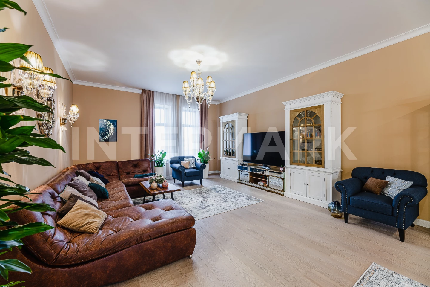 Rent Apartment, 5 rooms Residential complex Kadashi Lavrushinsky Lane, 11, korp. 1, Photo 1