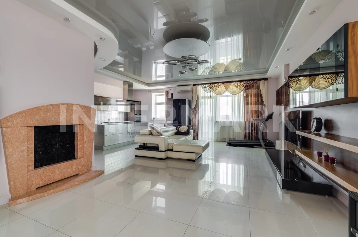 Снять в аренду Квартира, 2 комнаты  Шмитовский проезд, 16, стр. 2, Фото 1