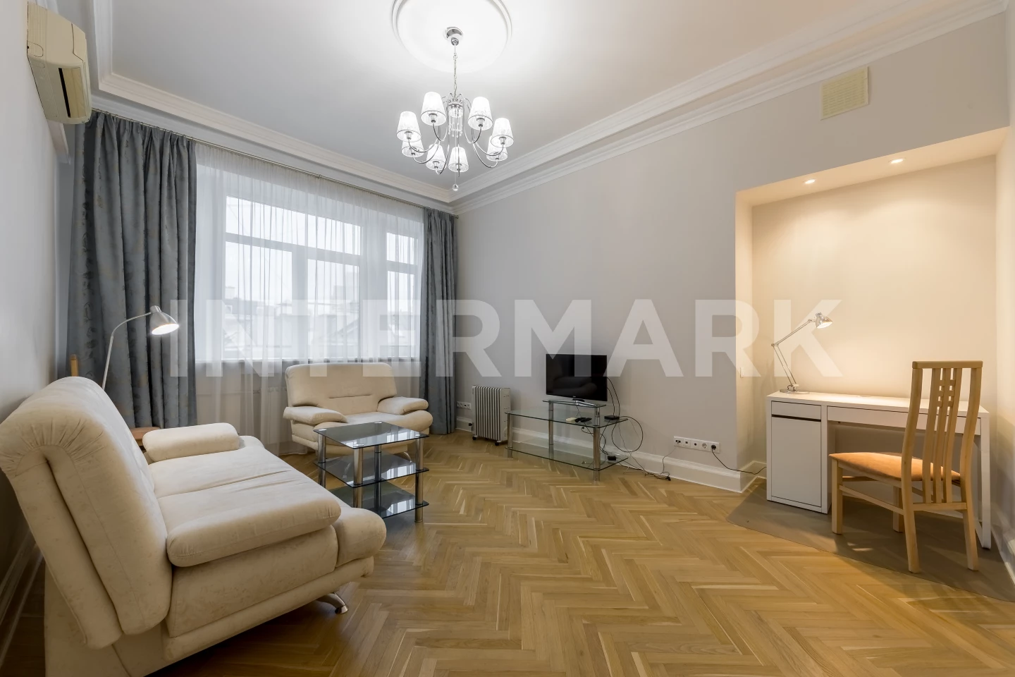 Снять в аренду Квартира, 2 комнаты  улица Арбат, 45/24, Фото 1