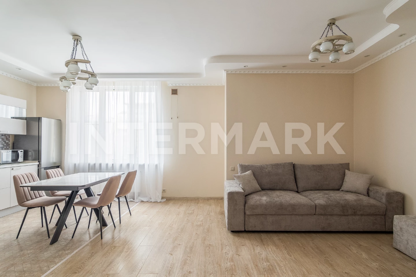 Снять в аренду Квартира, 4 комнаты  Мосфильмовская улица, 88, корп. 4, Фото 1