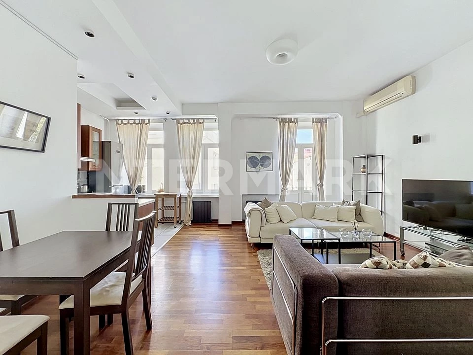 Rent Apartment, 3 rooms  Staromonetny Lane, 24, Photo 1