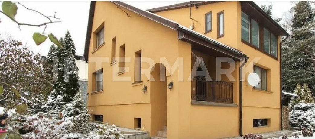 Снять в аренду Дом, 6 комнат  Урожаи, Фото 1