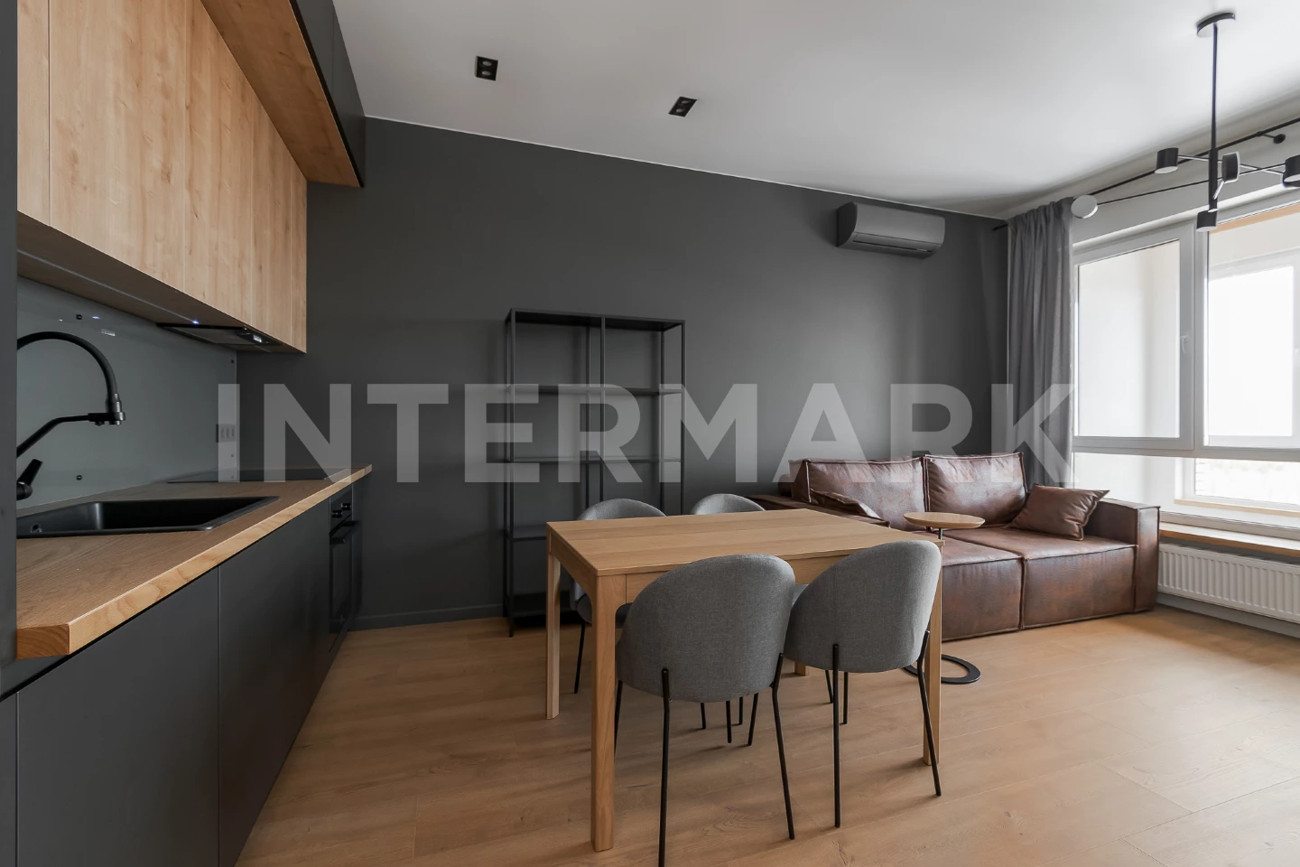 Rent Apartment, 3 rooms  Chernyakhovskogo Street, 19, Photo 1