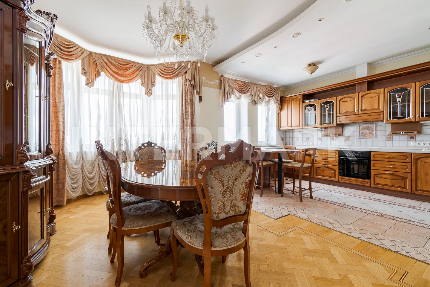 Снять в аренду Квартира, 5 комнат  улица Гиляровского, 4, корп. 1, Фото 1