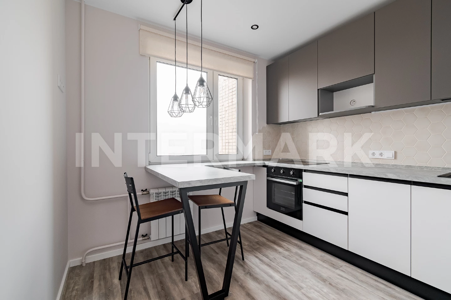 Снять в аренду Квартира, 3 комнаты  Новослободская улица, 46, Фото 1