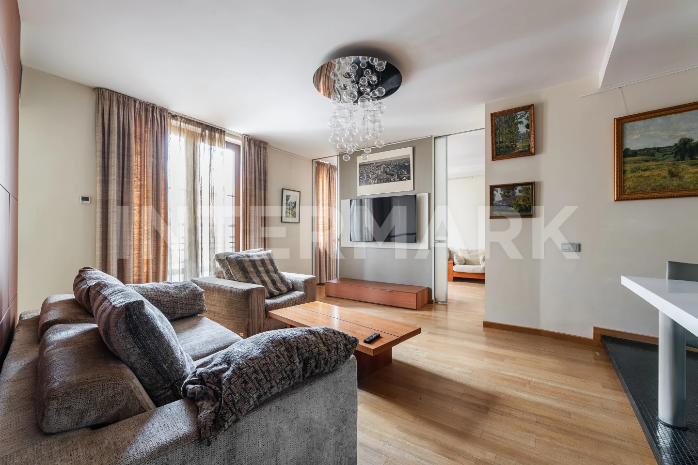 Снять в аренду Квартира, 3 комнаты ЖК Новая Остоженка 1-й Зачатьевский переулок, 5, Фото 1