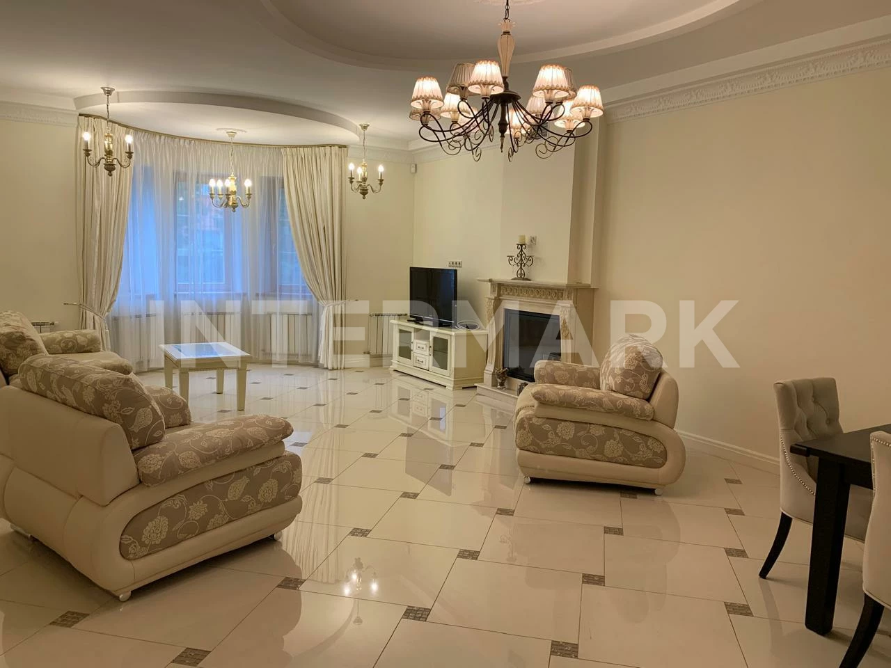 Снять в аренду Дом, 8 комнат  Рождественно, Фото 1