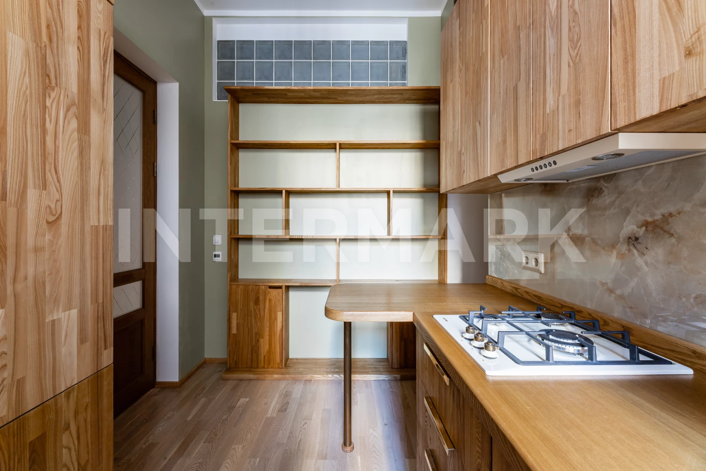 Снять в аренду Квартира, 3 комнаты  Колокольников переулок, 24, стр. 3, Фото 1