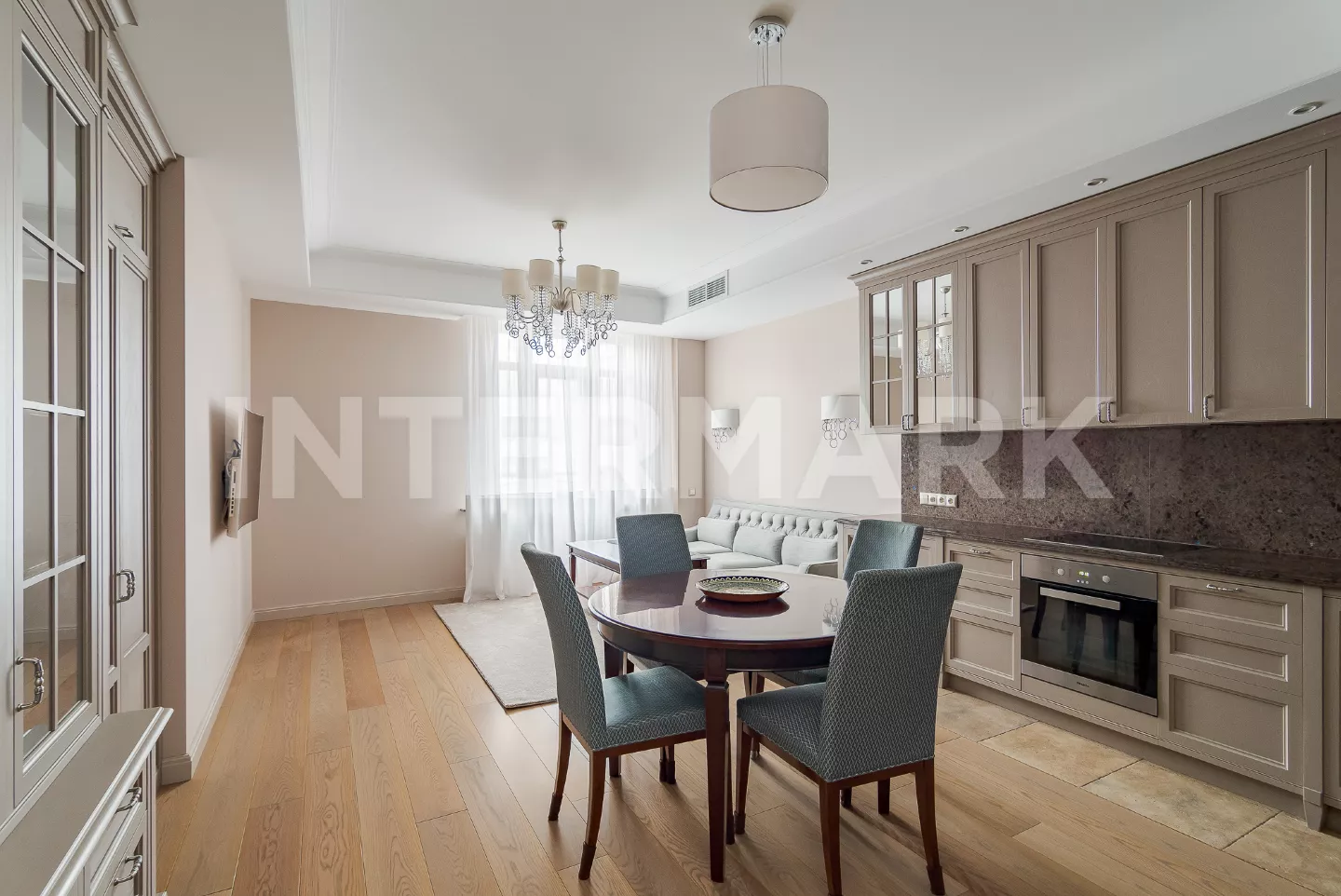 Rent Apartment, 3 rooms Residential complex Kupecheskaya Usadba Klimentovskiy Lane, 2, Photo 1