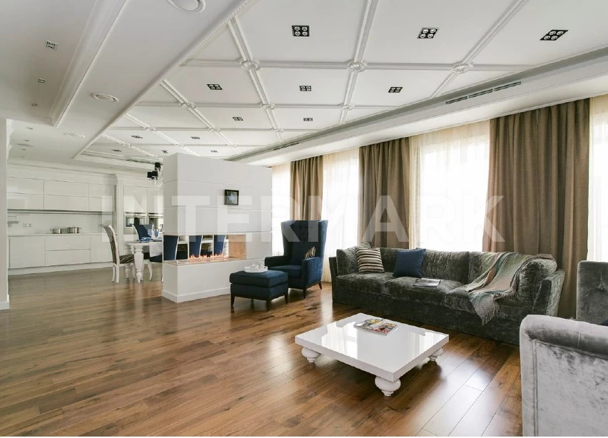 Rent Apartment, 5 rooms  Furmanny Lane, 10, Photo 1