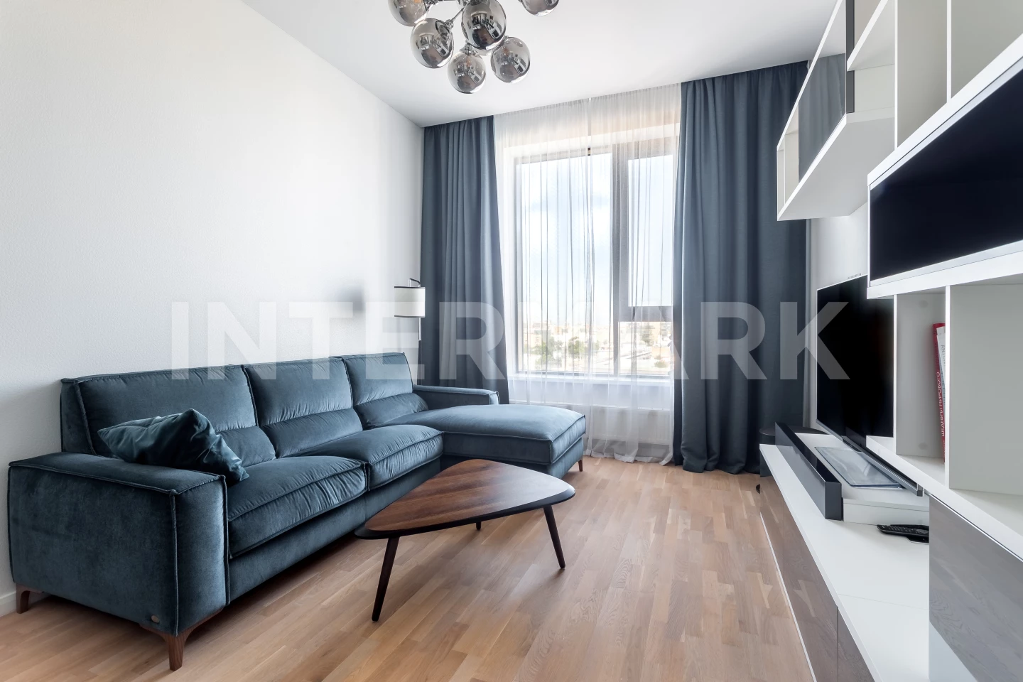 Снять в аренду Квартира, 2 комнаты  улица Пресненский Вал, 21, Фото 1