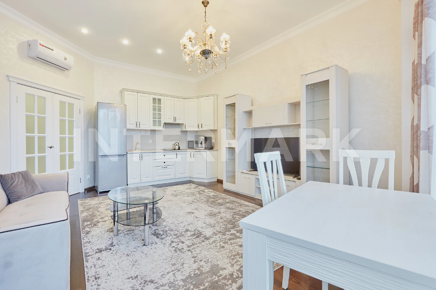 Снять в аренду Квартира, 2 комнаты Ивановская ул., 53, корп. 3, Фото 1