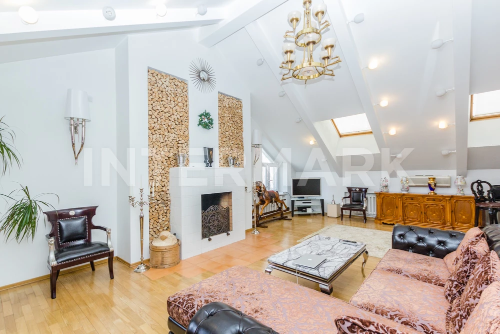 Снять в аренду Квартира, 5 комнат  Кропоткинский переулок, 4, стр. 1, Фото 1