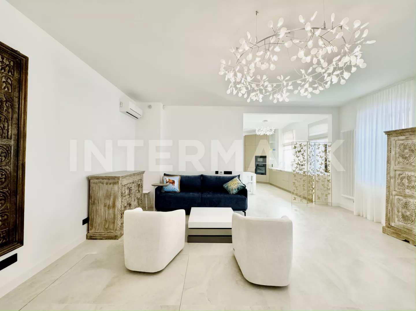 Снять в аренду Квартира, 3 комнаты Садовническая улица, 61, стр. 2, Фото 1