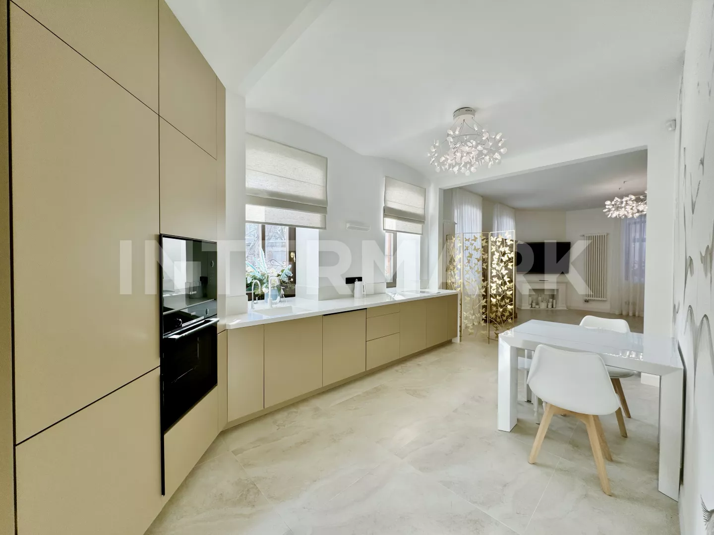 Снять в аренду Квартира, 3 комнаты Садовническая улица, 61, стр. 2, Фото 1