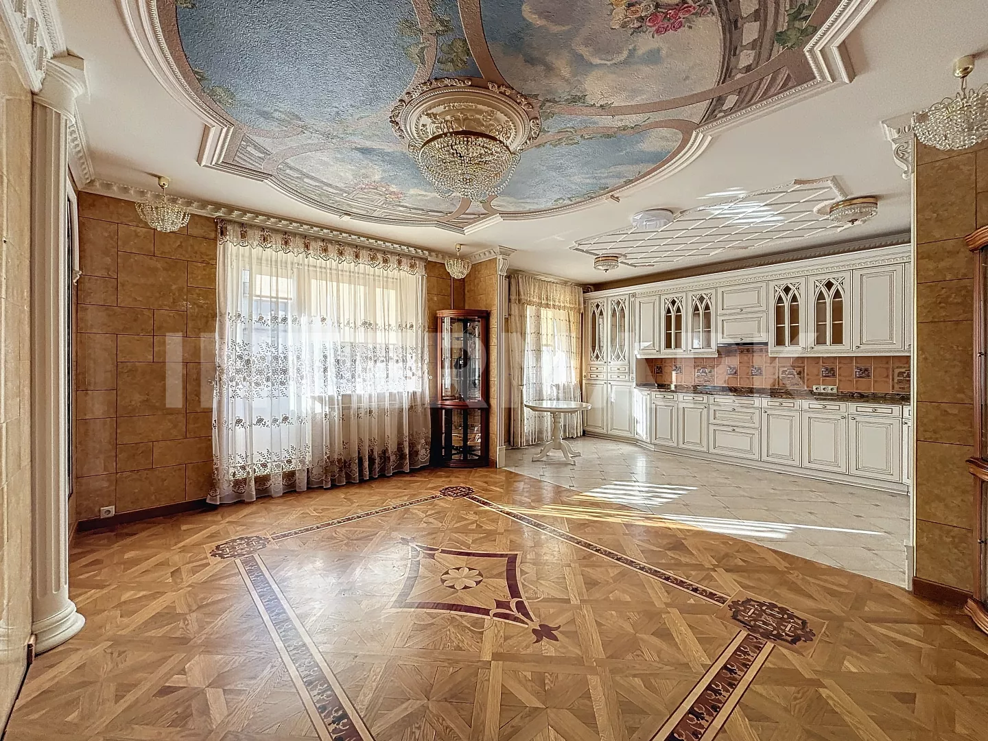 Снять в аренду Квартира, 4 комнаты  1-я Тверская-Ямская улица, 10, Фото 1