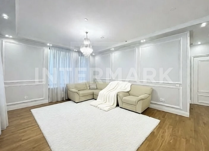 Снять в аренду Квартира, 3 комнаты Докучаев переулок, 2, стр. 3, Фото 1